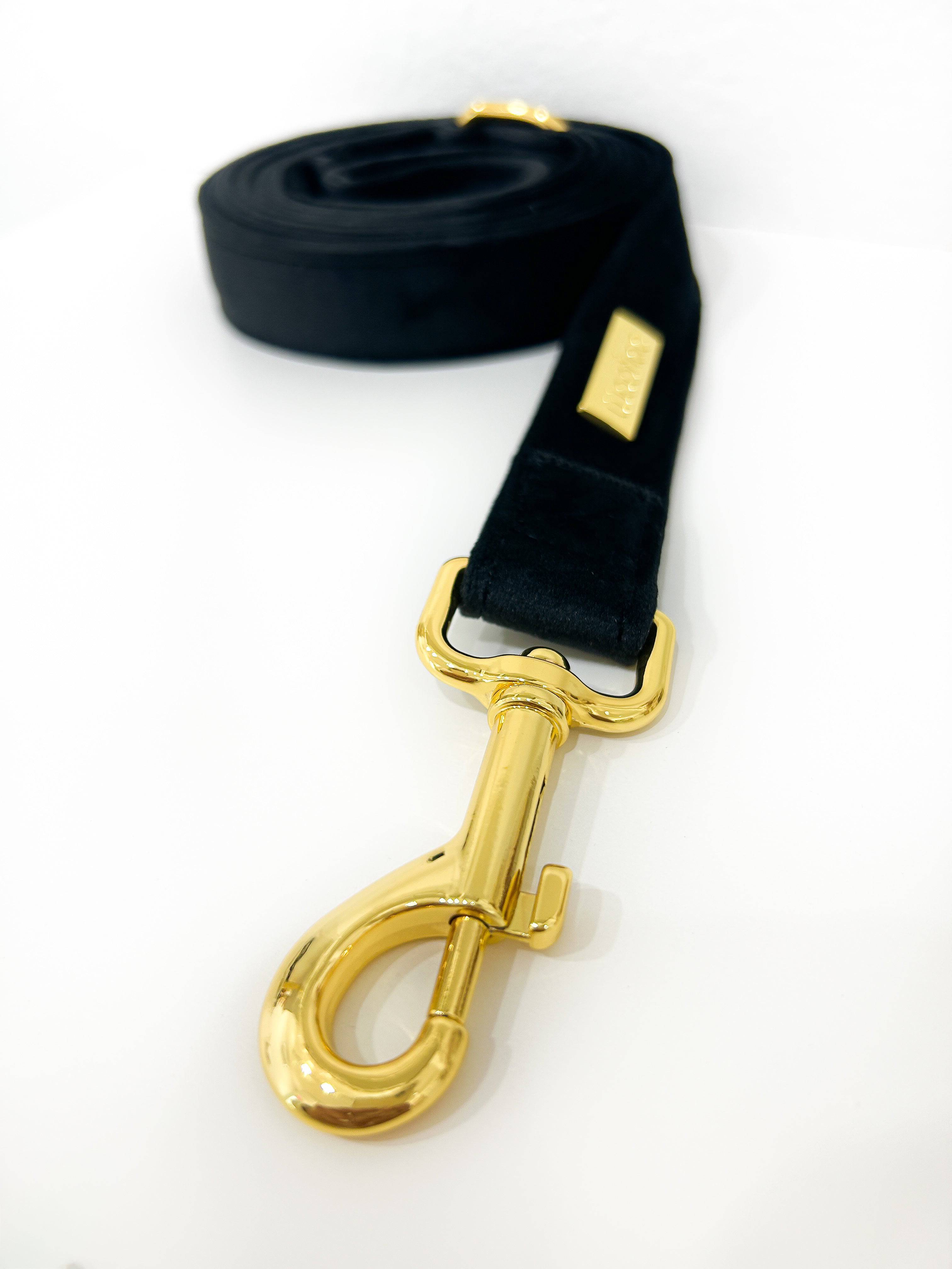 Royalty Black Velvet Leash - Woofiao