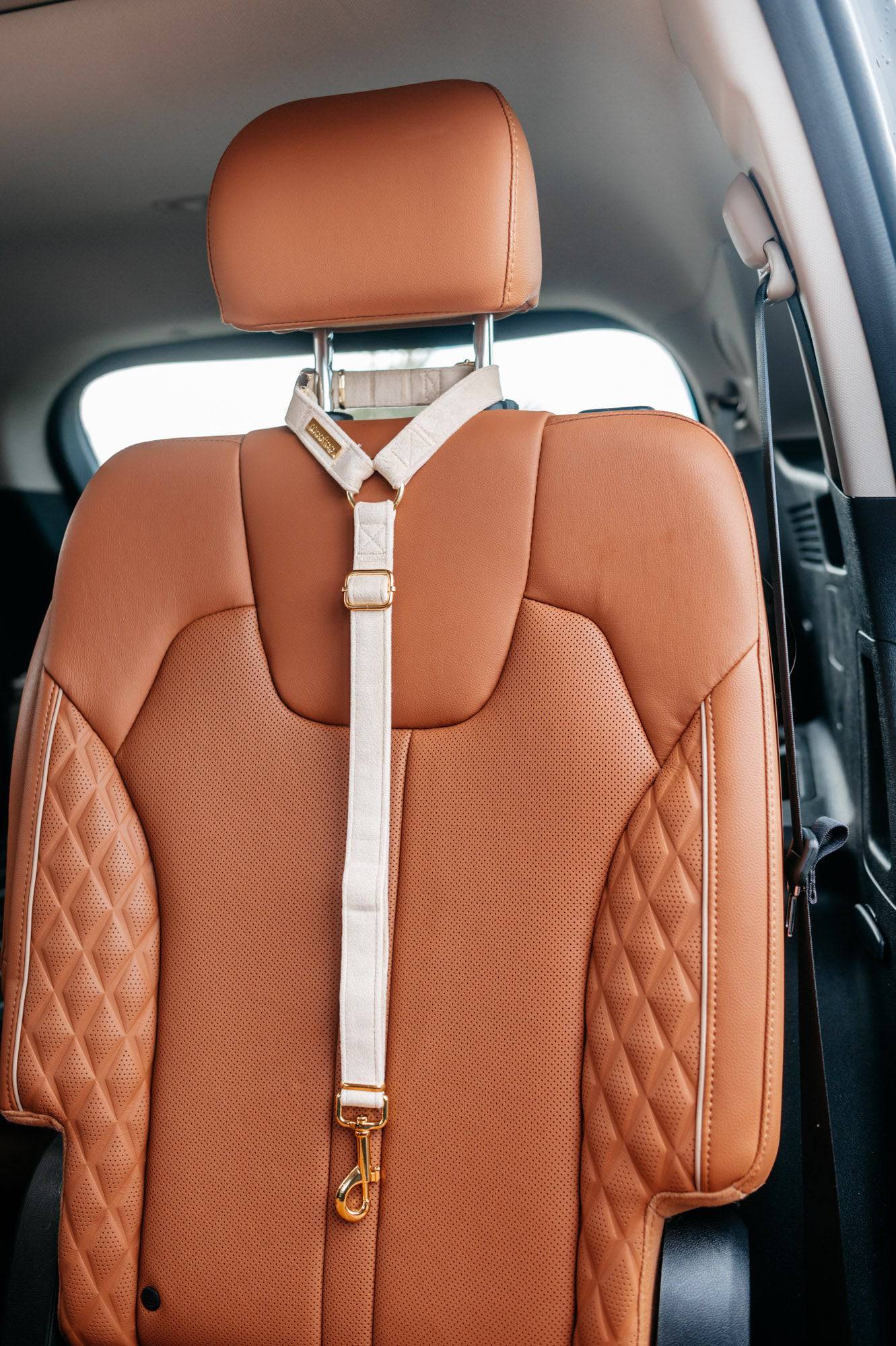 Ivory Velvet Seatbelt - Woofiao